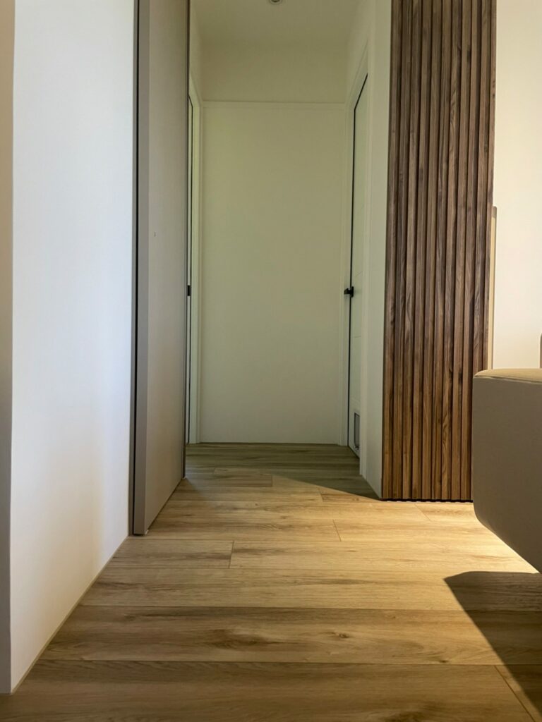 spc地板／石塑地板鋪設案例一房間